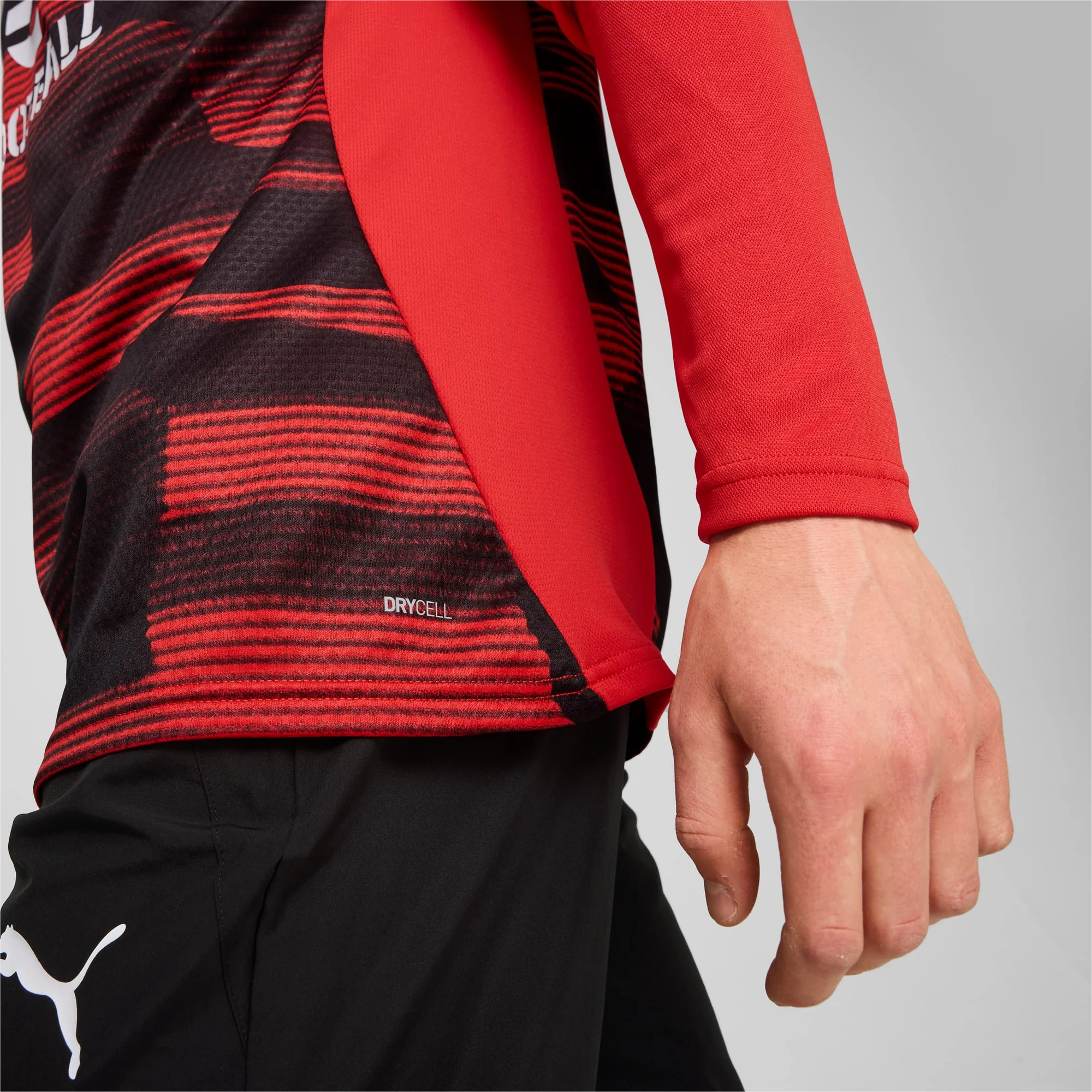 AC Milan 2024/25 Men's Pre-match 1/4 Zip Top - Image 5