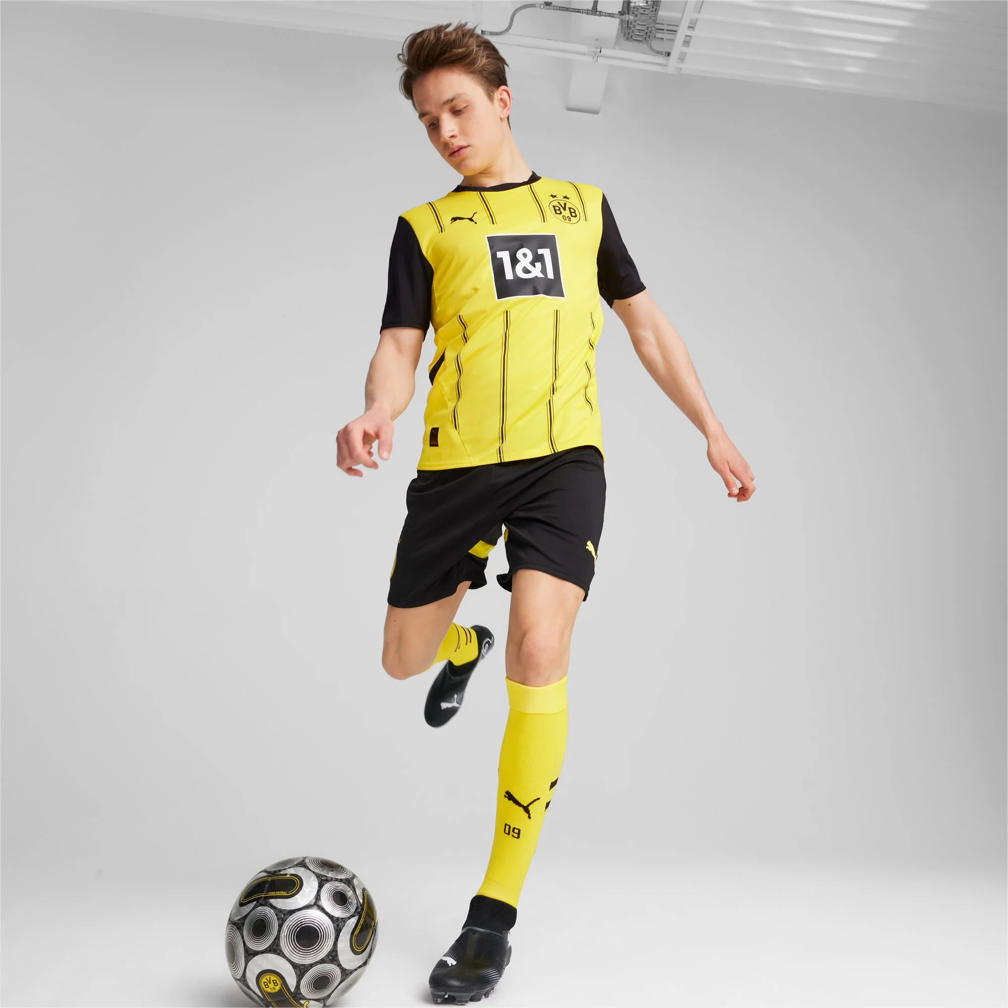 Borussia Dortmund 2024/25 Men's Home Replica Jersey - Image 6