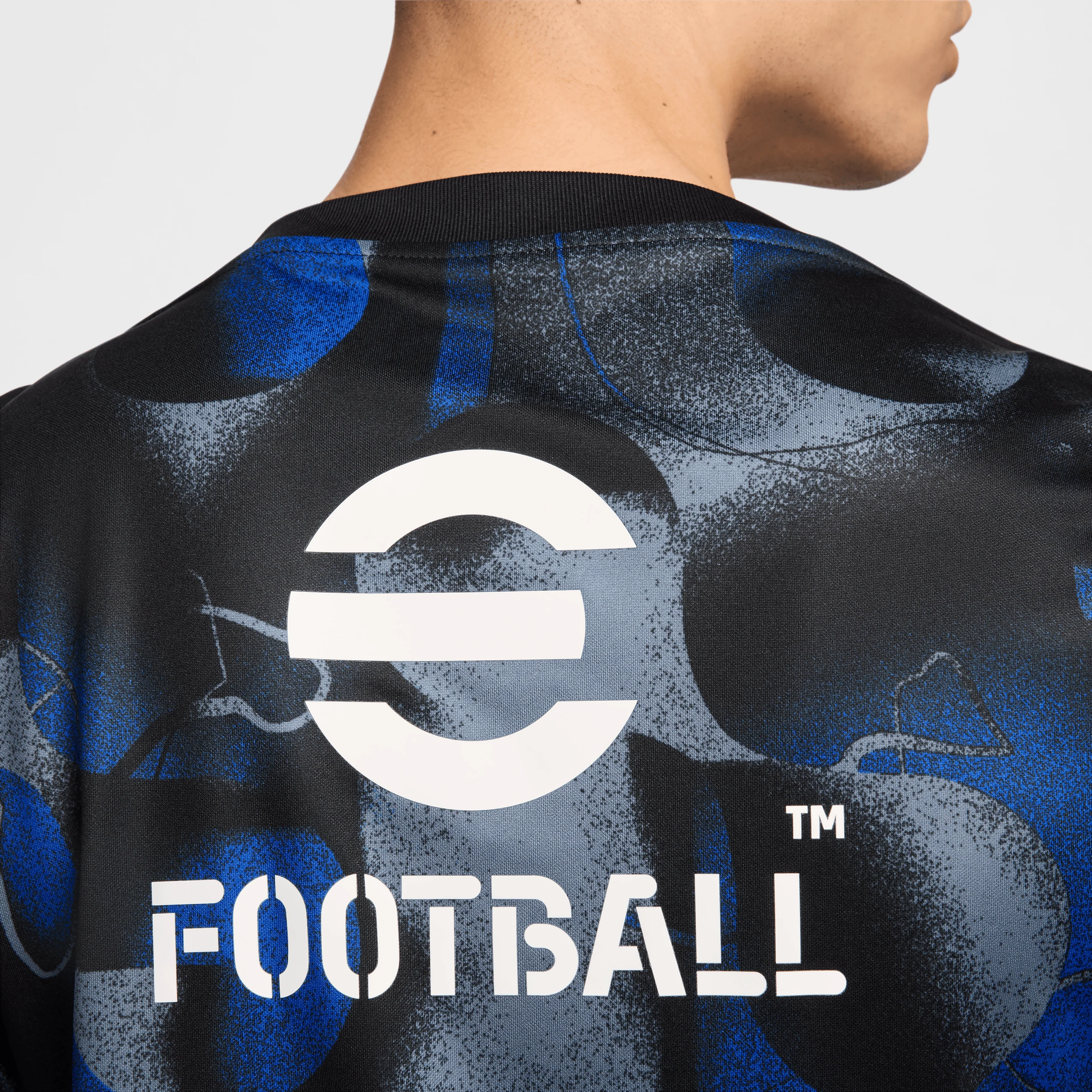 Inter Milan Academy Pro Men's Pre-Match Top - Image 4